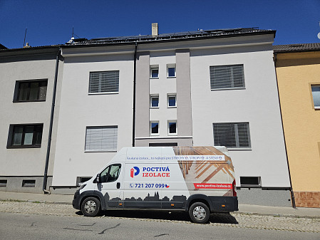 Izolace dutin stropu a střechy v Jihlavě